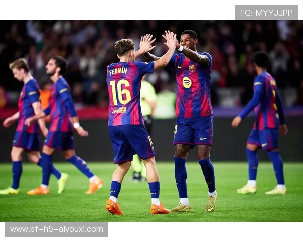 巴萨3-3战平布鲁日，防守失误频发，弗里克需找解决办法，巴萨中场布教授